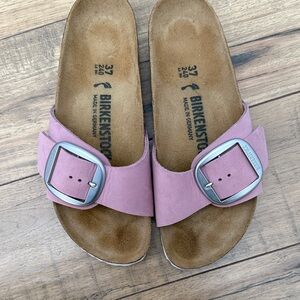 Birkenstock Mauve Sandals with Metallic Buckle